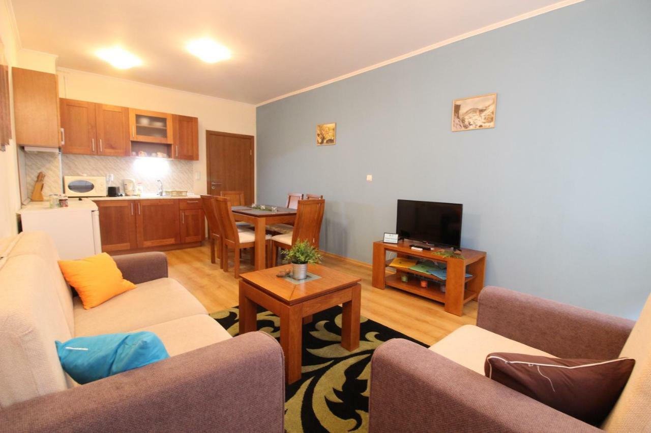 Pine Tree Apartment 3 - B3 Bansko Exterior foto